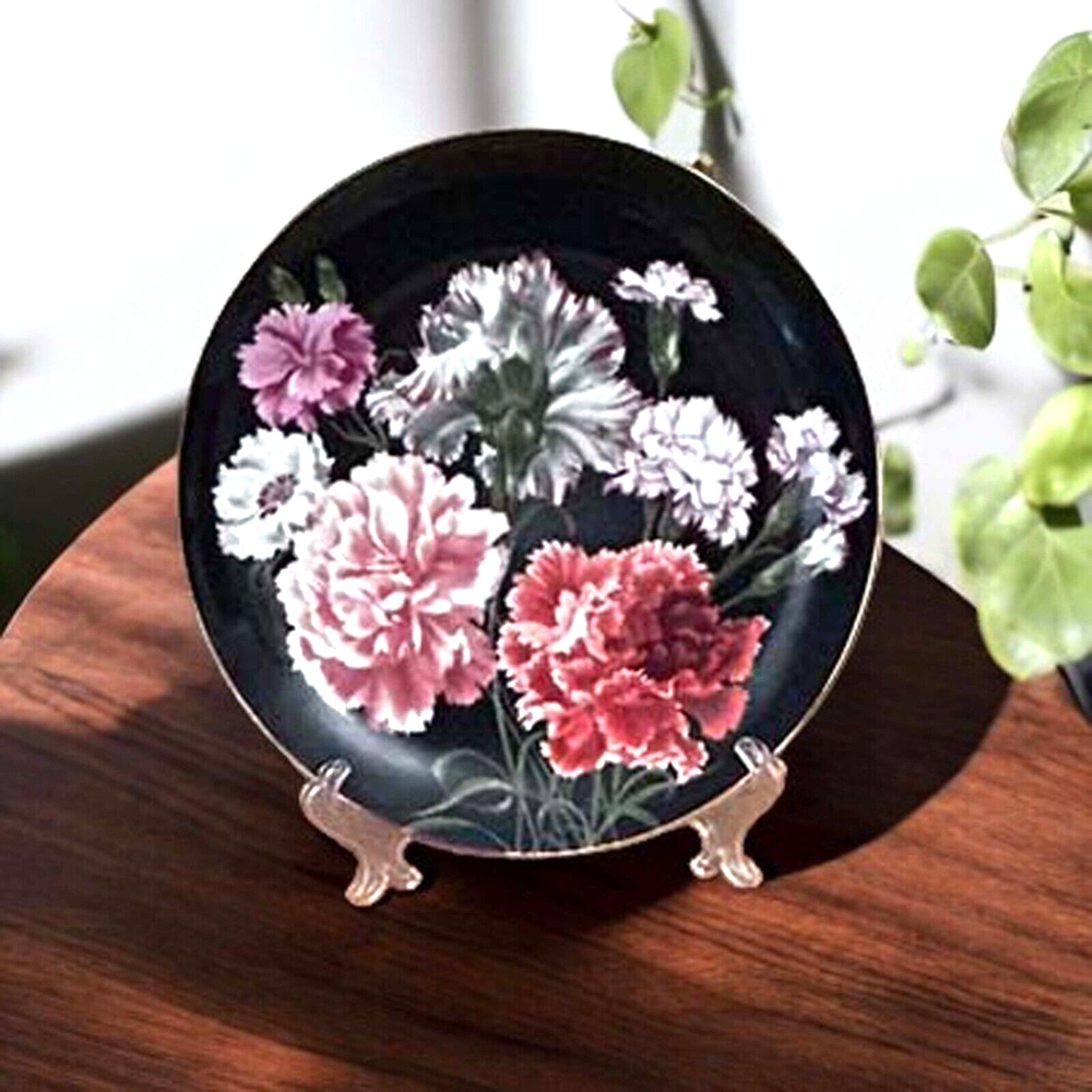 Flower Gardens Of Count Bernadotte Collector Plates by Danbury Mint - Carnation
