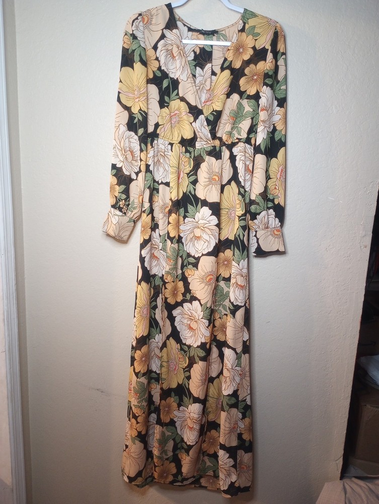 Forever 21 Long Sleeve Floral Maxi Dress Double Slit Women's Size Small