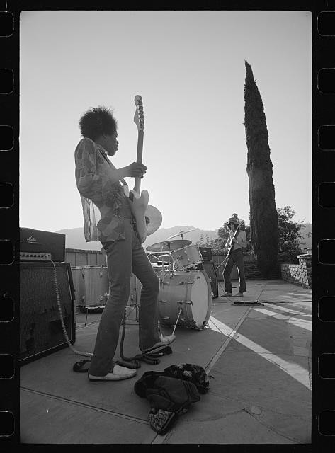 Photo:titled 68-3907 Hendrix] - [Image Jimi Job LOOK from