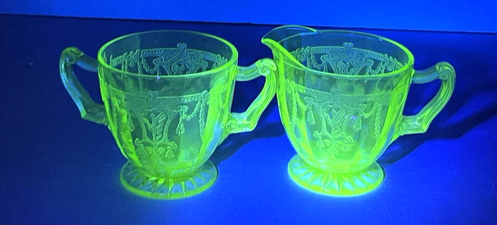 Vintage Anchor Hocking Cameo Ballerina Green Uranium Glass Cream & Sugar Set Glows 3.25in