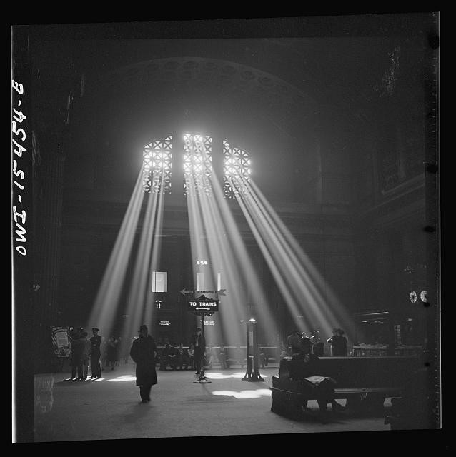 Photo:Chicago Illinois 1943 Union Station Waiting Room Sunbeams to Trains