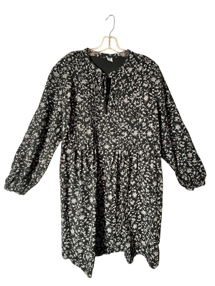 Old Navy Dress Woman’s XL Black White Printed Pin Floral Ditsy VNeck  LongSleeve