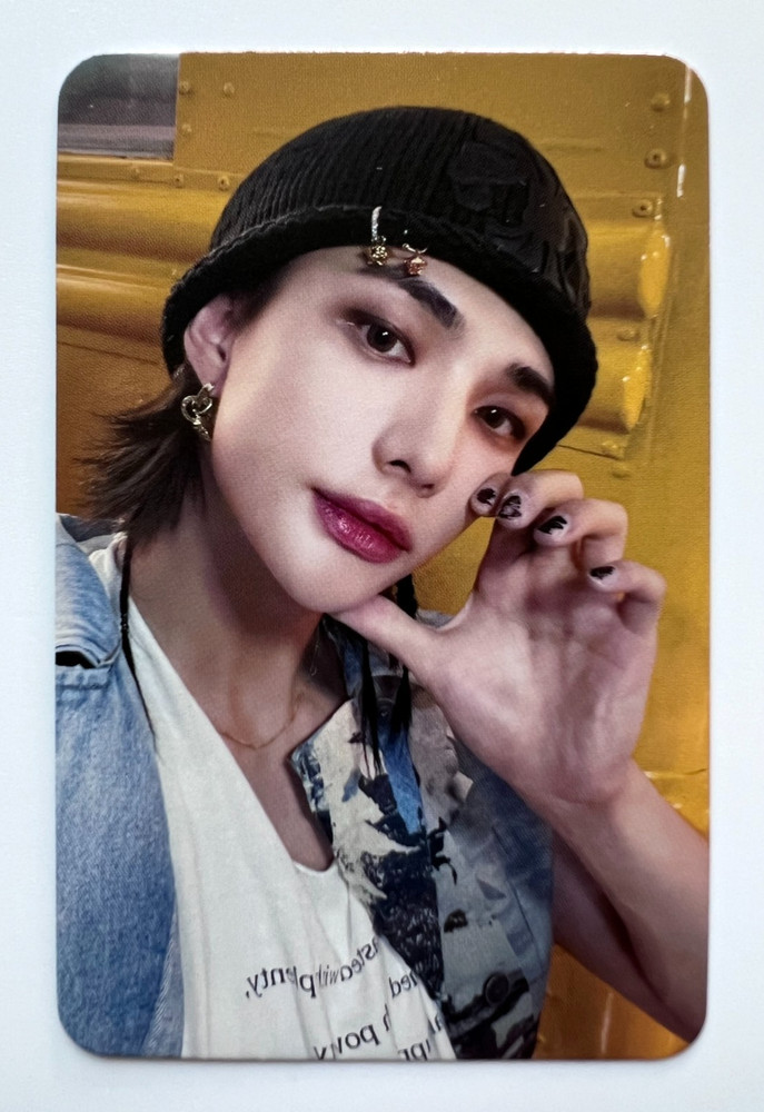 STRAY KIDS HYUNJIN [ 樂-STAR Rock star Aladin POB Official Photocard]/ SKZ