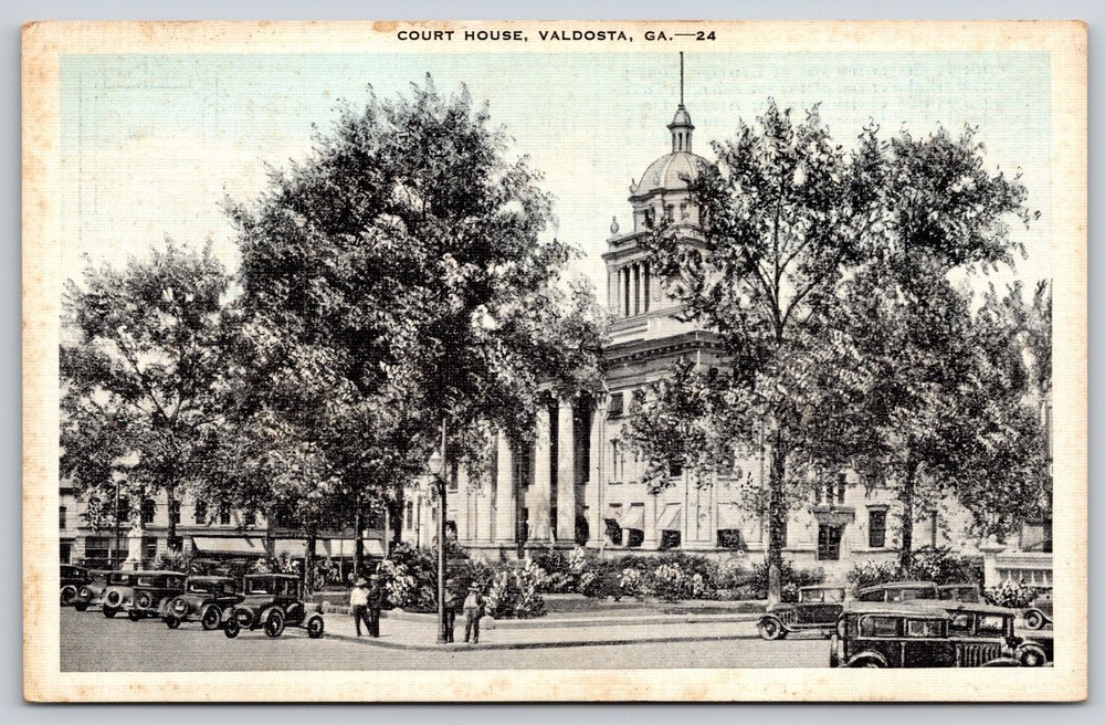 Valdosta Georgia~Courthouse Bldg St View~Dome~Cars~Neoclassical~Linen Postcard
