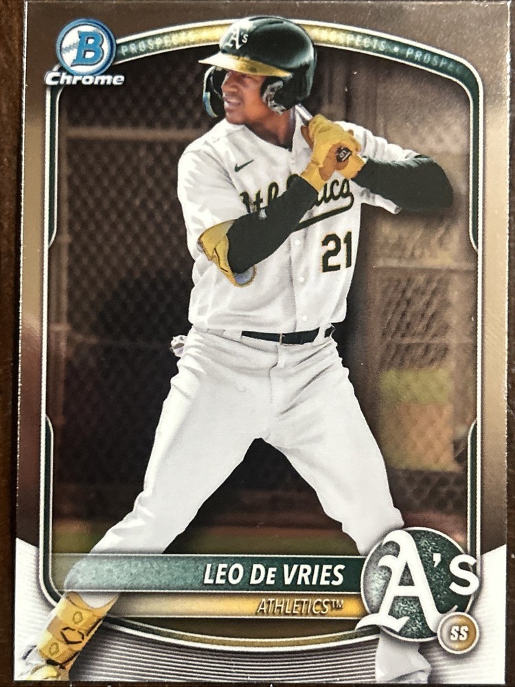 2025 Bowman Draft - Chrome Leo De Vries #BDC-87 (RC)