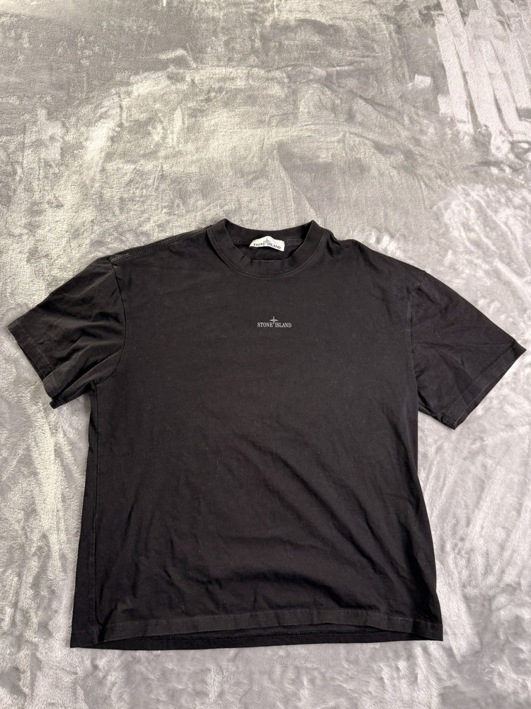 Stone Island Logo T-Shirt Men L Black Center Logo Short Sleeve