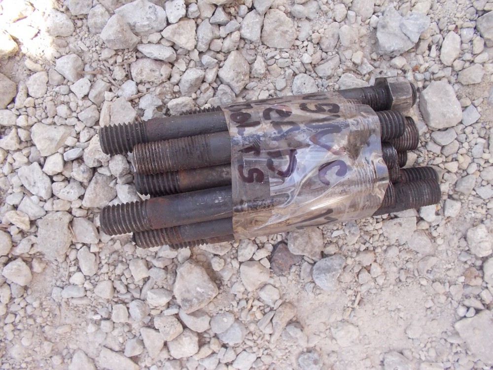 AC Allis Chalmers WC Tractor Engine Cylinder Head Bolts Set of 12-image