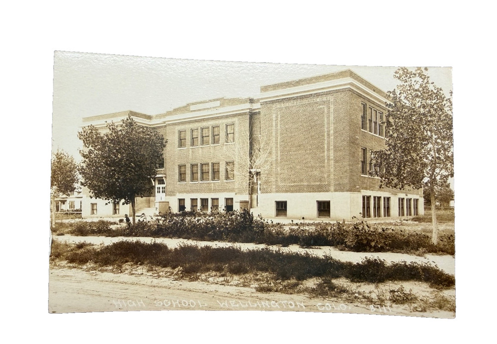 RPPC UNPOSTED Wellington Colorado High School POSTCARD