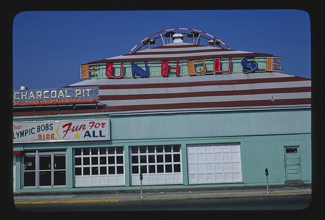 Photo:Asbury Park New Jersey Palace Amusements 1978 Fun House Sign