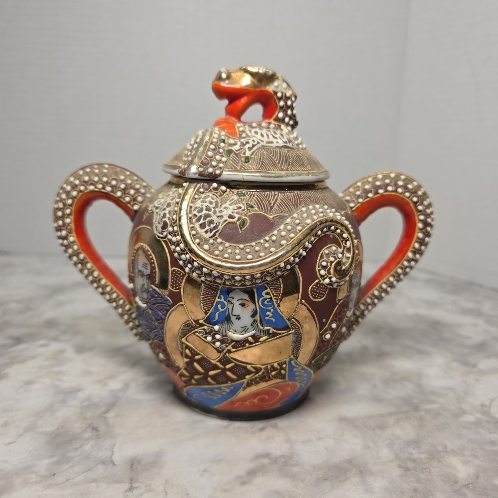 Vintage Japanese Kutani Moriage Dragon Ware Immortals Porcelain Sugar Pot w/lid