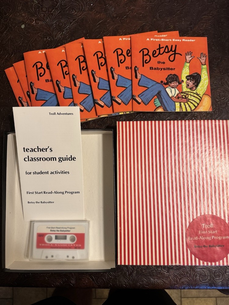 TROLL Associates Read Along 8 books + cassette BETSY THE BABYSITTER VG