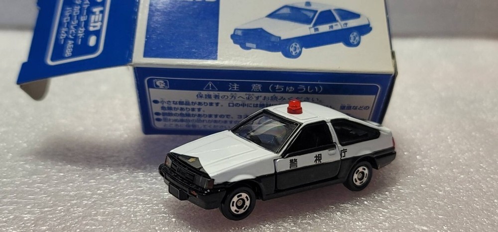 Takara Tomy Tomica Levin Patrol Car Metropolitan Police Department