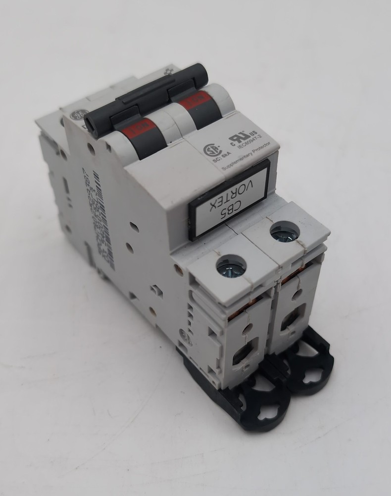 GE EP62ULD03 Miniature Circuit Breaker 2-Pole 3A 480Y/277V D-Curve DIN Rail USED