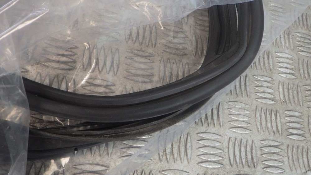 Toyota Corolla estate tailgate seal  2018 on