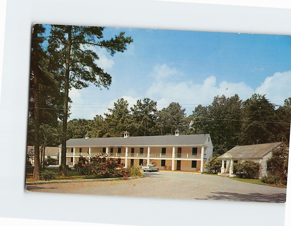 Postcard Whispering Pines Motel Hotel Accomac Virginia USA