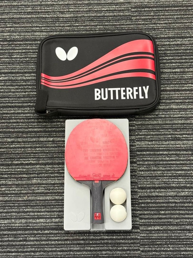 Excellent Butterfly Yasaka Table Tennis Racket With Case And Numerous