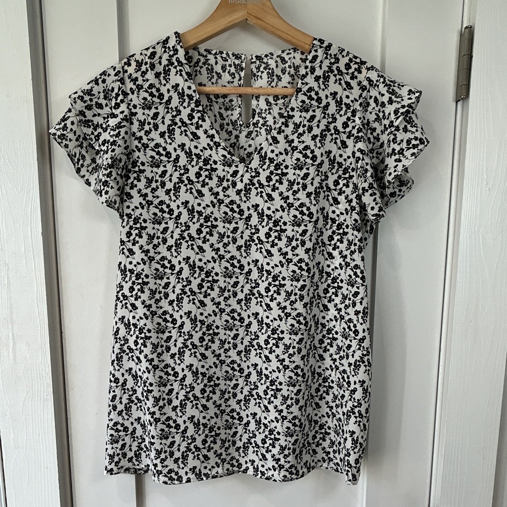 Women’s White/Black Floral Woven Blouse S Keyhole Neck Ruffle Flutter Sleeve