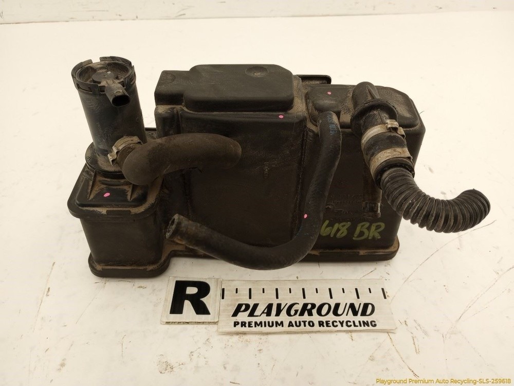 Chrysler Crossfire Fuel Vapor Evap Charcoal Canister 3.2L 6 Cylinder Fits 04-08