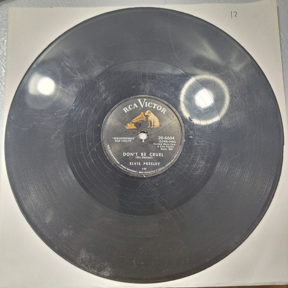 ELVIS PRESLEY 10