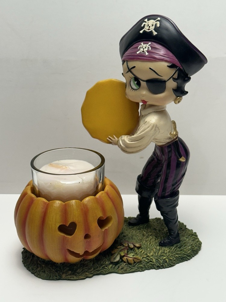 Betty Boop Pirate Figurine Candle Holder by Danbury Mint 7-Inch Halloween Collectible