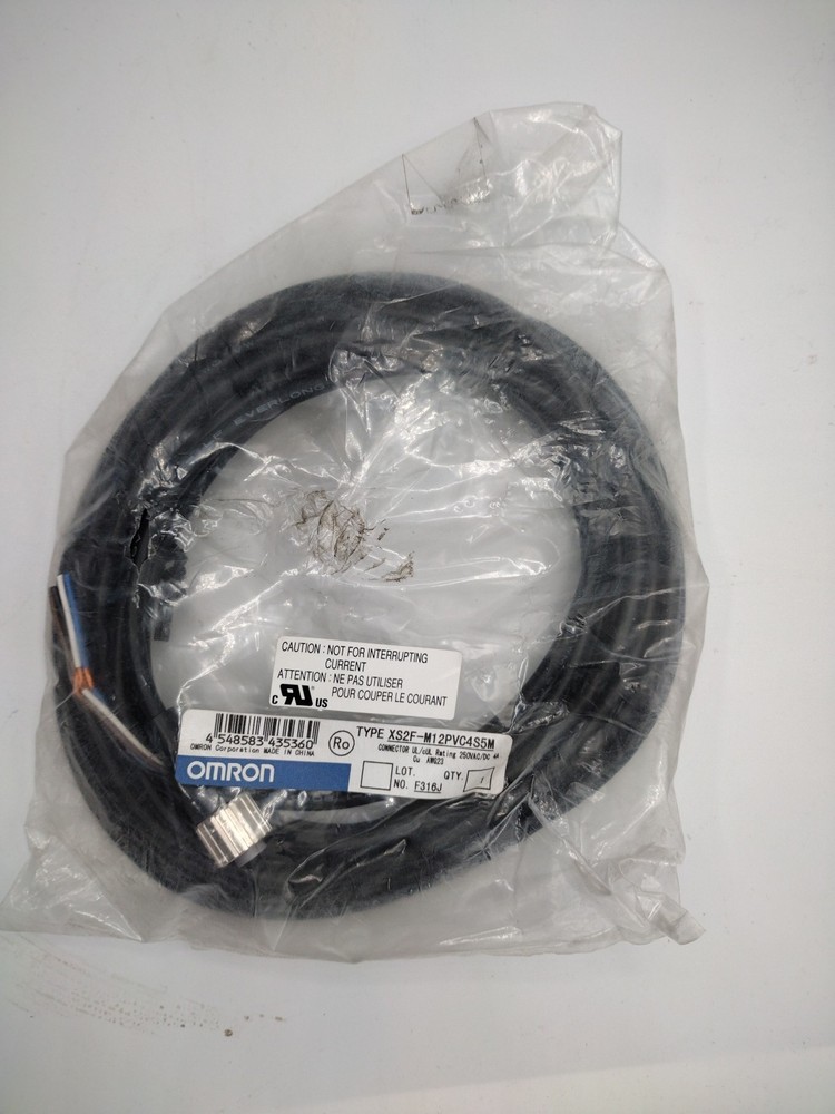 Omron XS2F-M12PVC4S5M Proximity Sensor