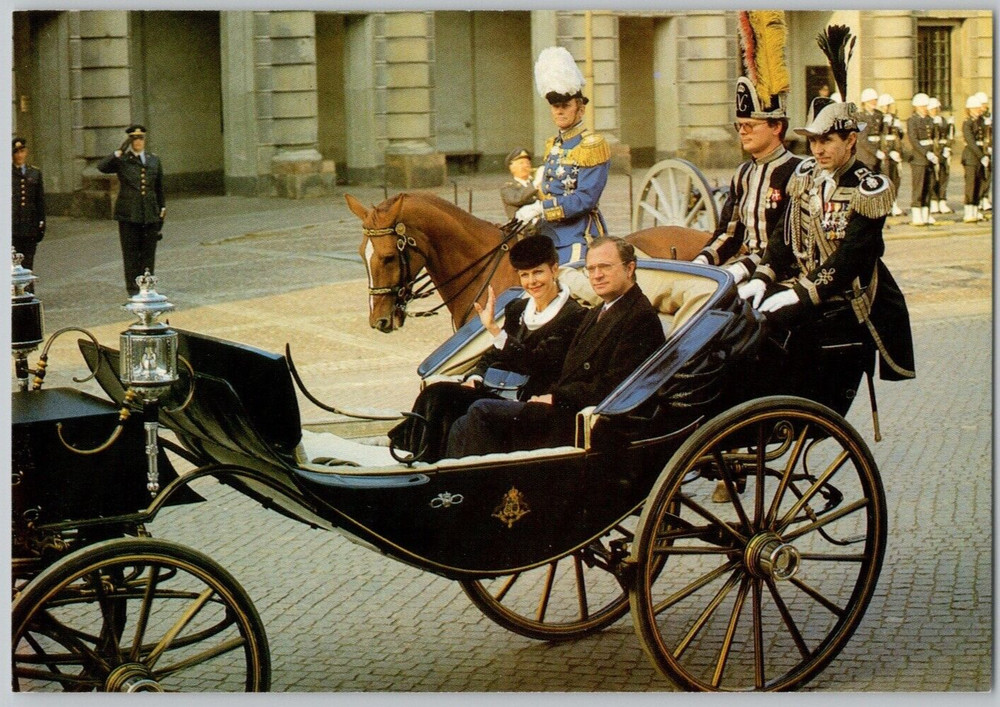 King Carl XVI Gustaf Queen Silvia Sweden Royal Carriage 1987 Retro 6x4 Postcard