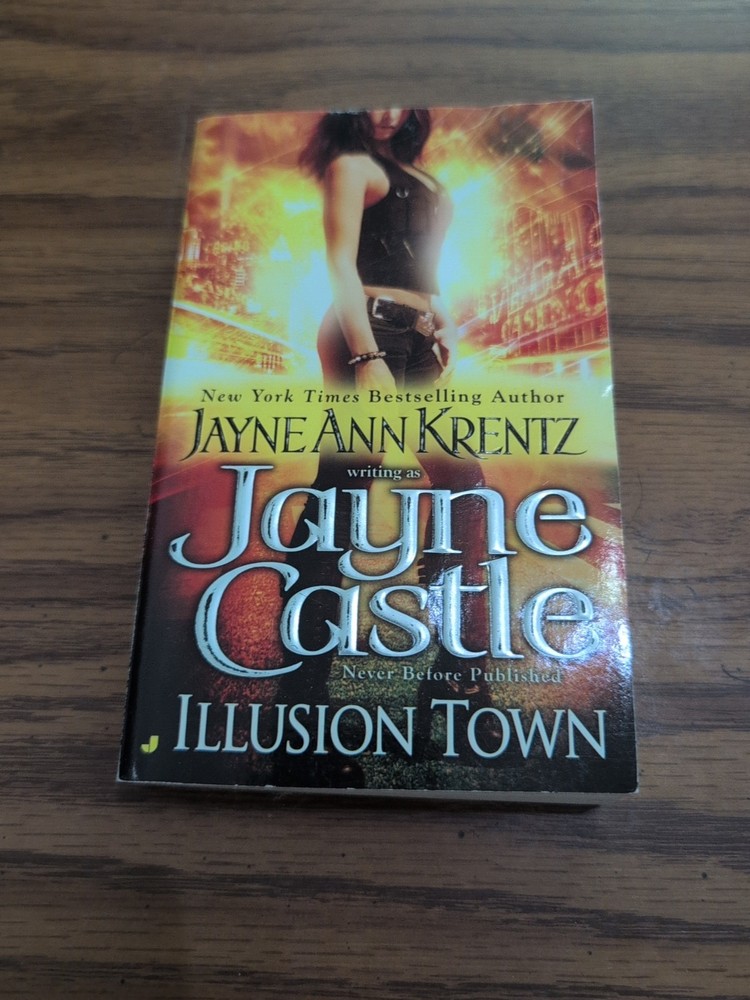 Illusion Town by Jayne Castle