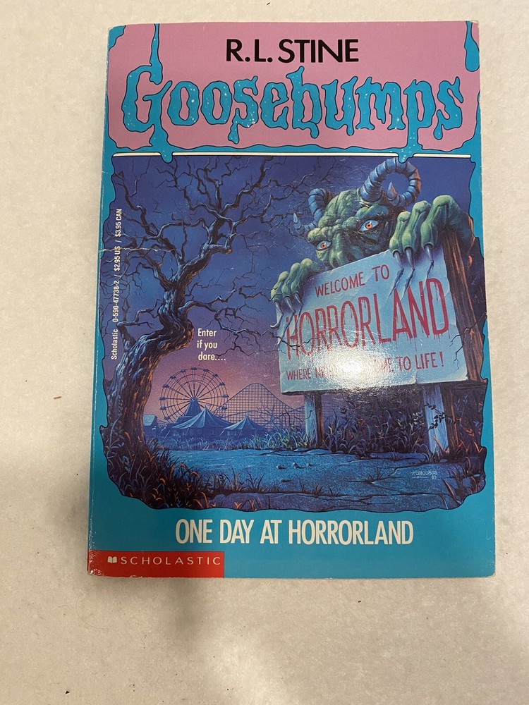 Original Goosebumps #16 One Day At Horrorland RL Stine G-VG Cond