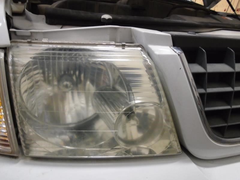 Passenger Right Headlight for 02-05 Ford Explorer Excluding Sport Trac 1667974