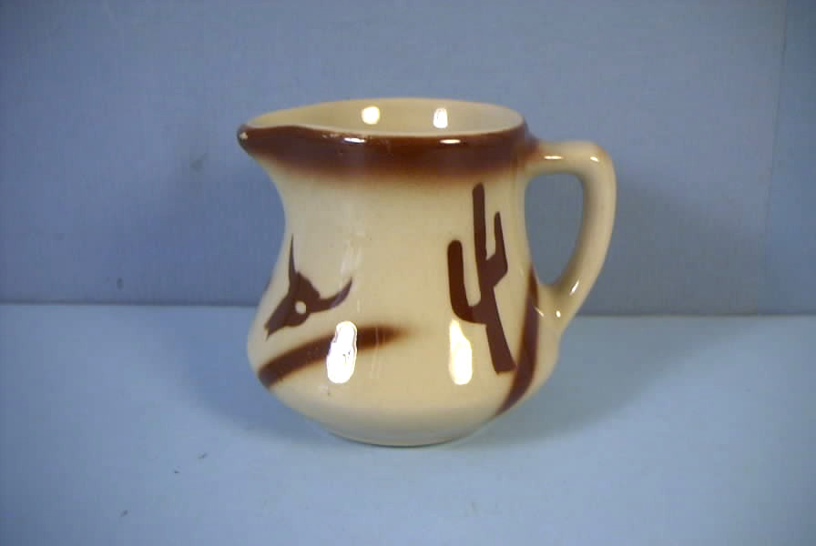 Tepco Restaurant Ware, 2 oz. Creamer, Broken Wagon Wheel Pattern, Vintage