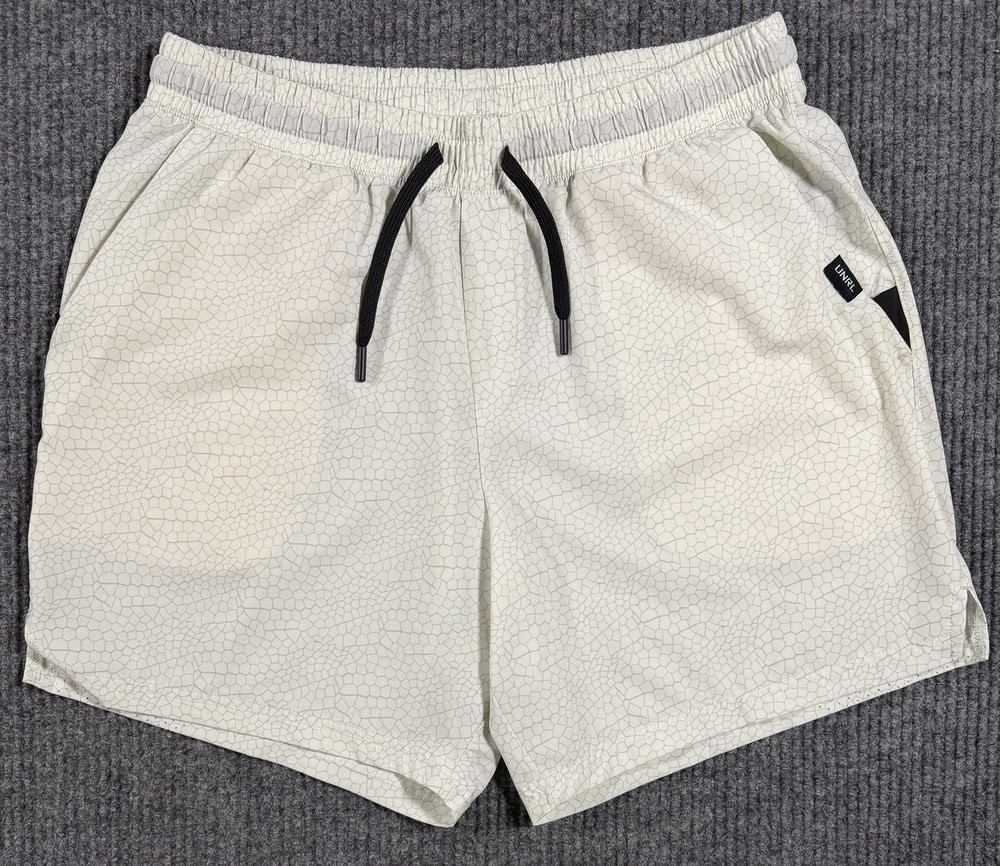 UNRL Shorts Mens Large Performance Stretch 6