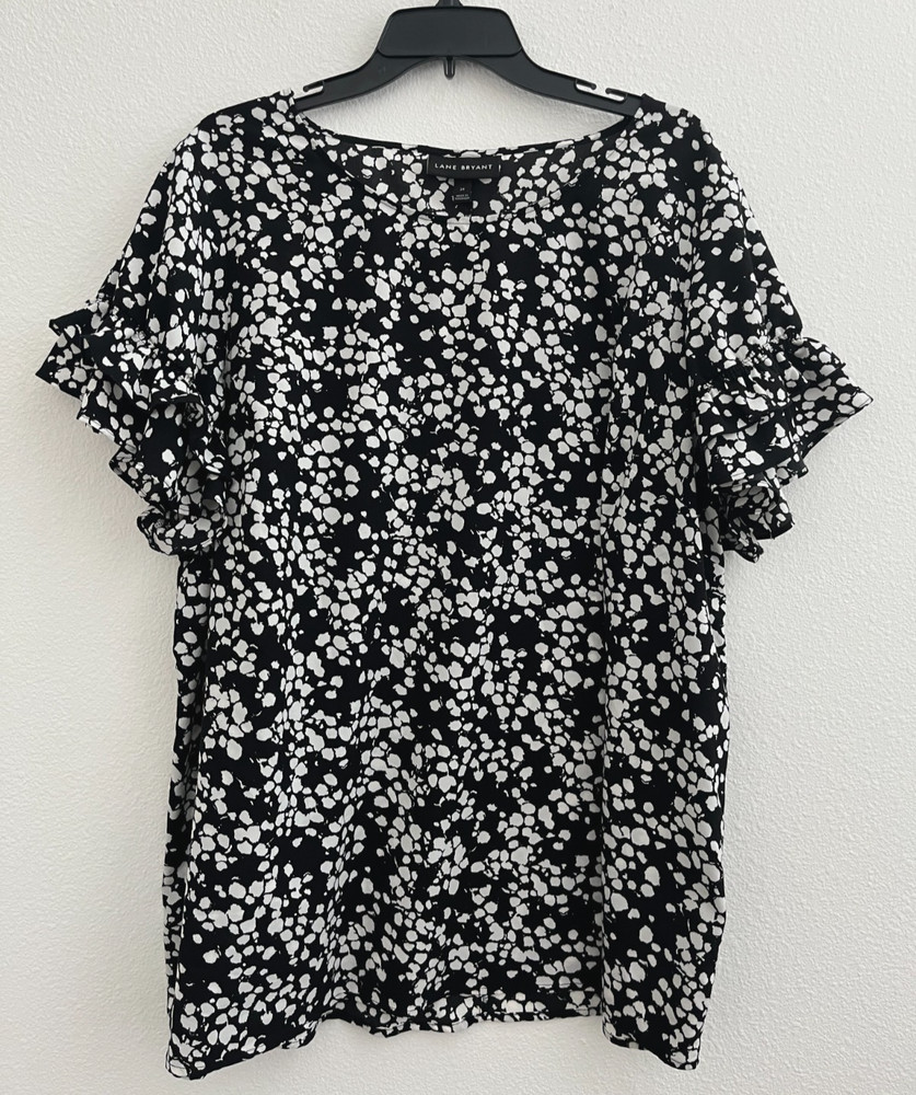 Lane Bryant Black White Flutter Sleeve Blouse Size 24