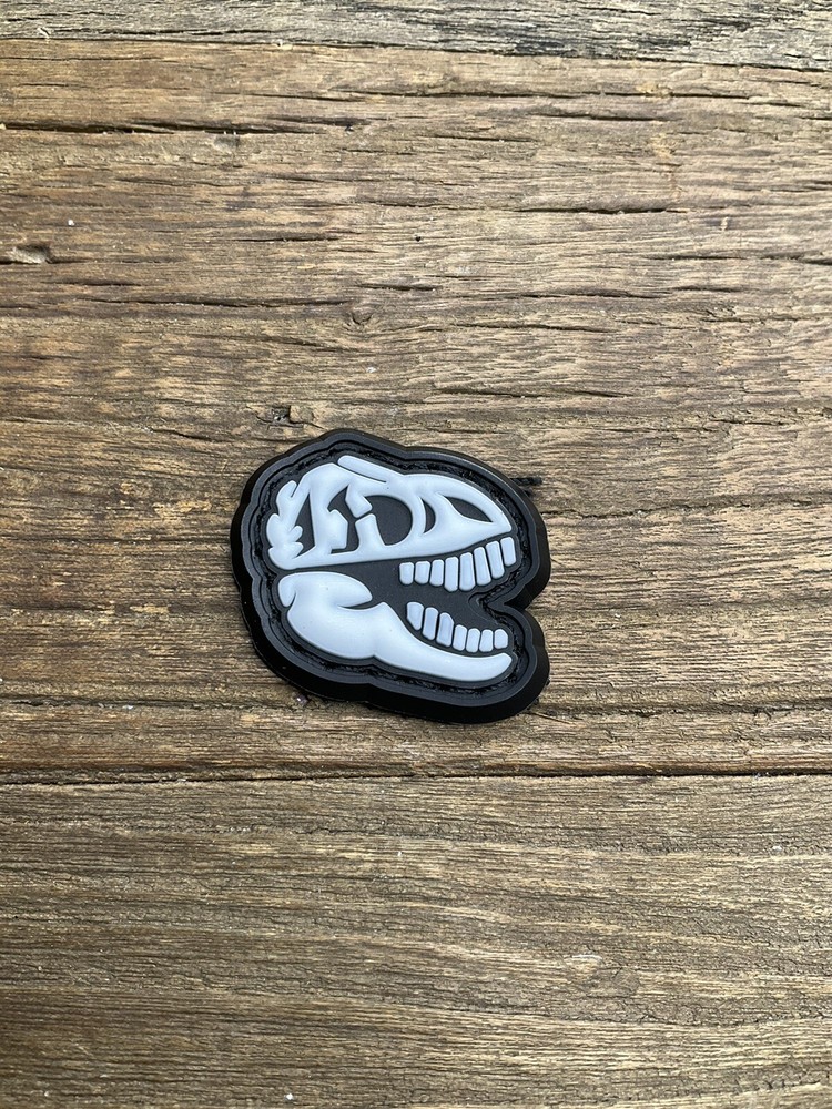 Patch PVC Tactical Morale HOOK-3D Skull Skelton Dinosaur TRex SMALL
