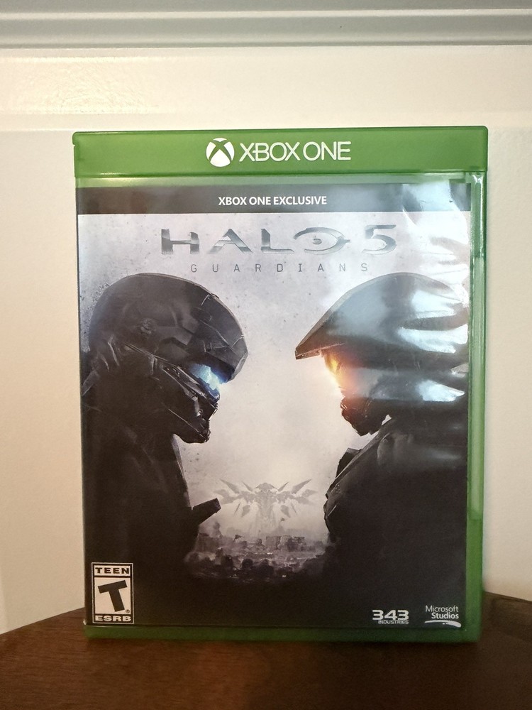 Halo 5: Guardians - Microsoft Xbox One. CIB
