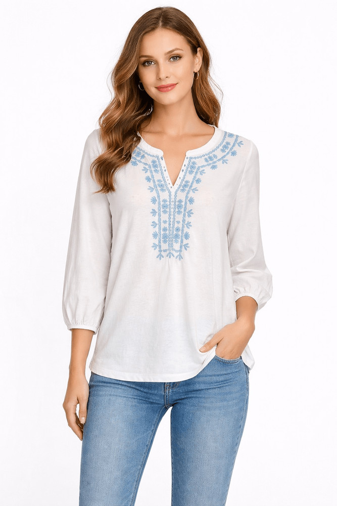 Ann Taylor V-neck Blue & White Embroidered Boho Top Size Small #779