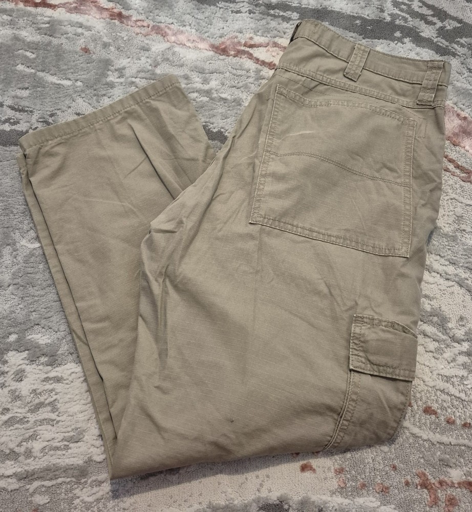 Men's Wrangler Cargo Chino Pants 34x29 Comfort Fit