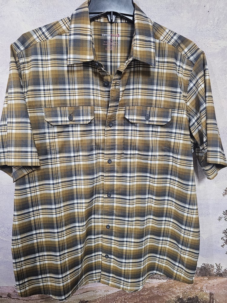 Swiss Tech Shirt Men's LG Plaid Short Sleeve