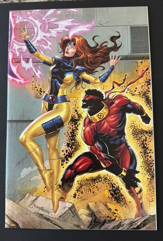 Marvel Comics  X-Men #9 Tyler Kirkham Exclusive Virgin Connecting Cover Variant