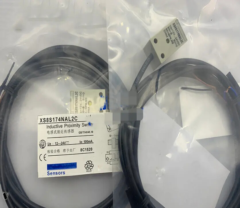 New XS8S174NAL2C Proximity Switch sensor 1PCS fast shipping Free delivery