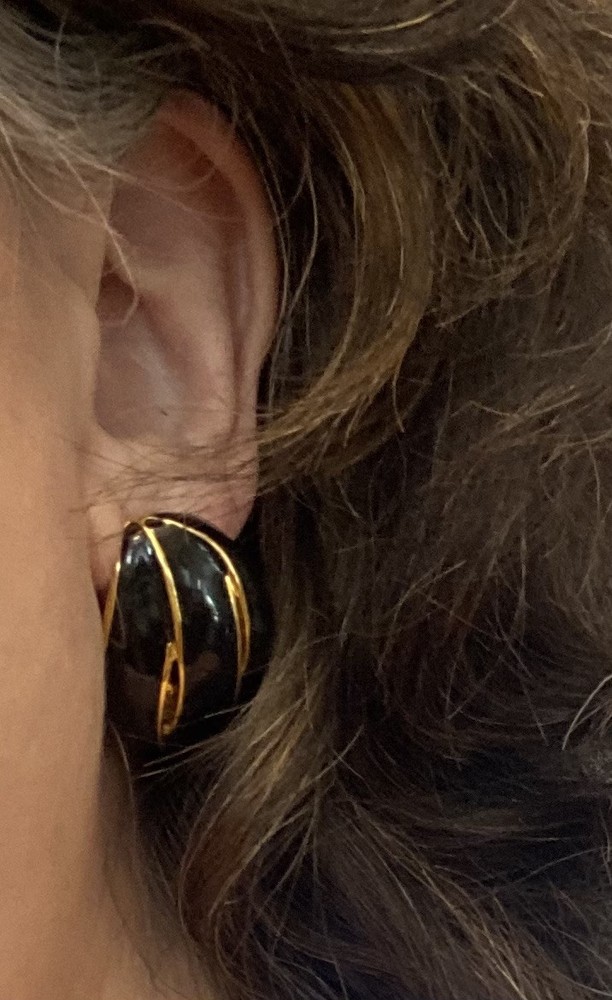 Vintage Avon Gold Tone Black Enamel Large Clip On Earrings Signed Versatile