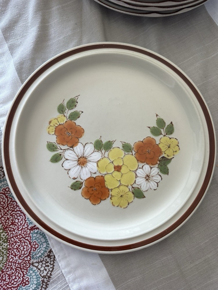Vintage Flower Garden Hand Painted Stoneware Dinner Plates set of 3
