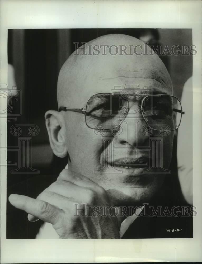 1978 Press Photo Telly Savalas stars in 