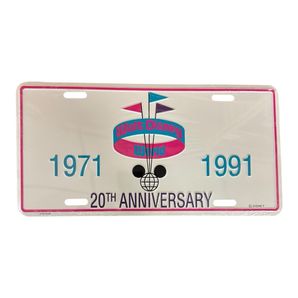 Vintage 1971-1991 Walt Disney World 20th Anniversary License Plate Sealed