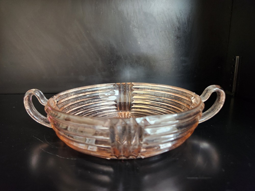 Vintage Anchor Hocking Manhattan Pink Ribbed Art Deco Loop 2 Handled Bowl