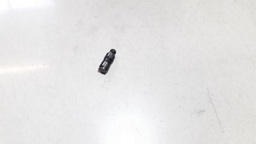 Rocker Arm, Valve Train Volvo V70 DE1039329-89