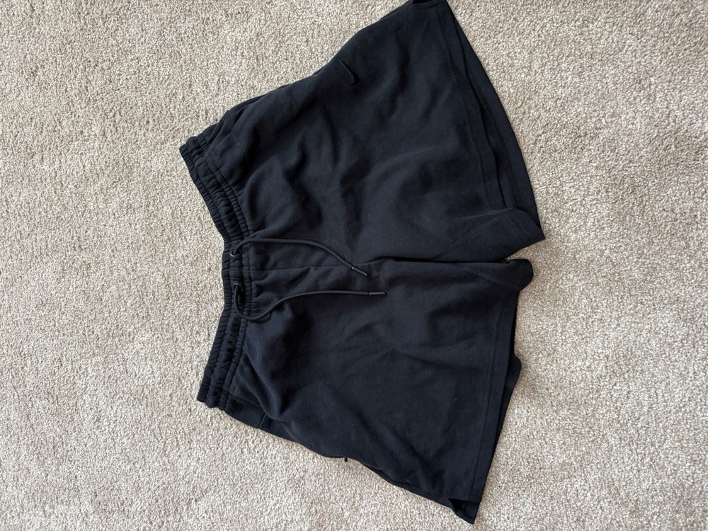 Men’s Black Nike Sweat Shorts Medium