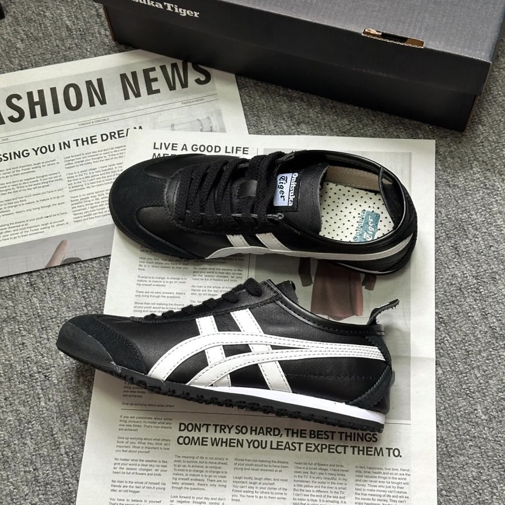 1183C102-001 Onitsuka Tiger Mexico 66 Black White Men’s