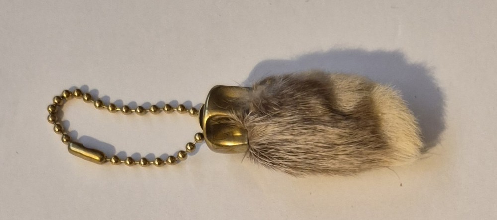 Vintage Lucky Charms USA Brown Rabbits Foot Keychain From Gumball Machine Prize