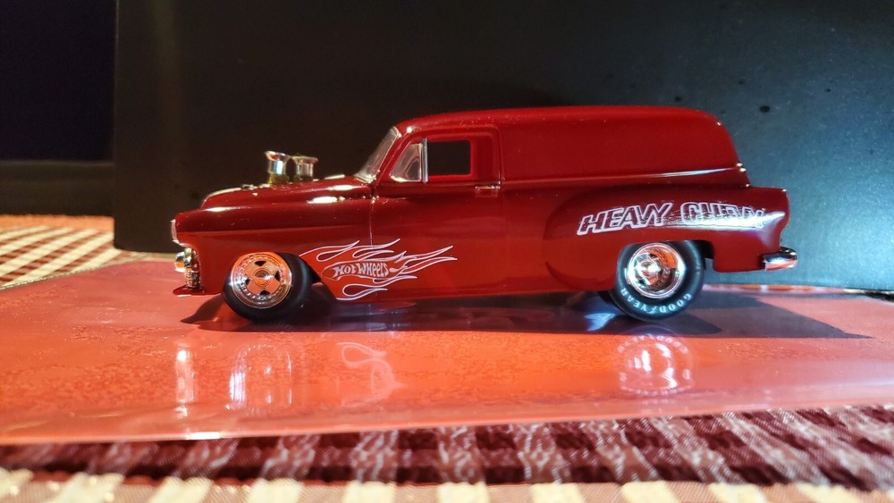 1/25 BUILT MODEL CAR 53 CHEVY PANEL PRO MOD HOTROD HOTWHEELS HEAVY CHEVY Wagon