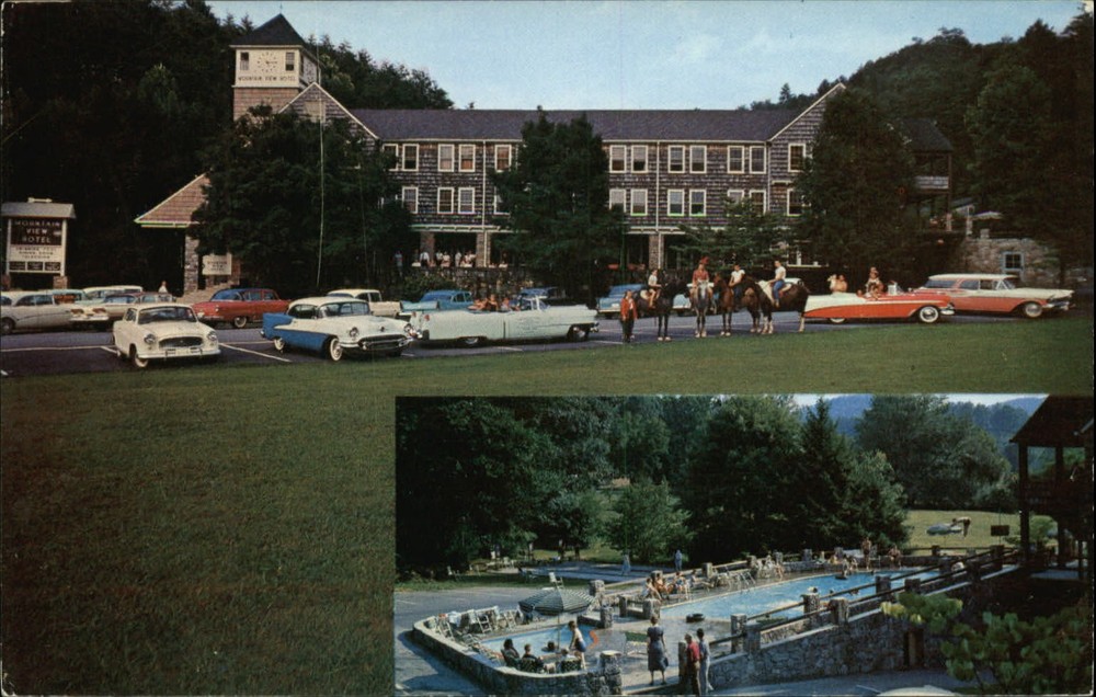 Gatlinburg Tennessee Mountain View Motel pool 1950s Rambler horses postcard